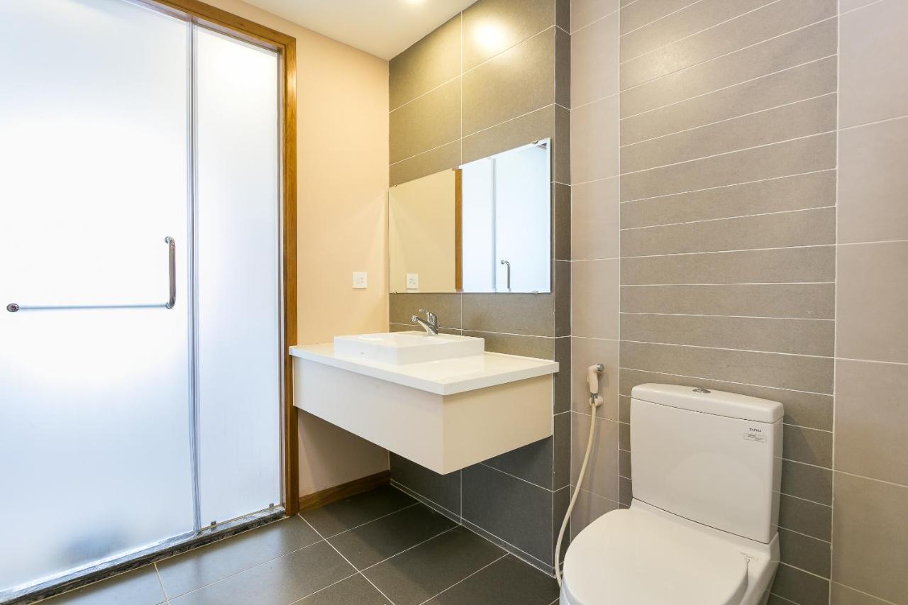 Oyo 138 Aparthotel 18 Ho Chi Minh-stad Buitenkant foto