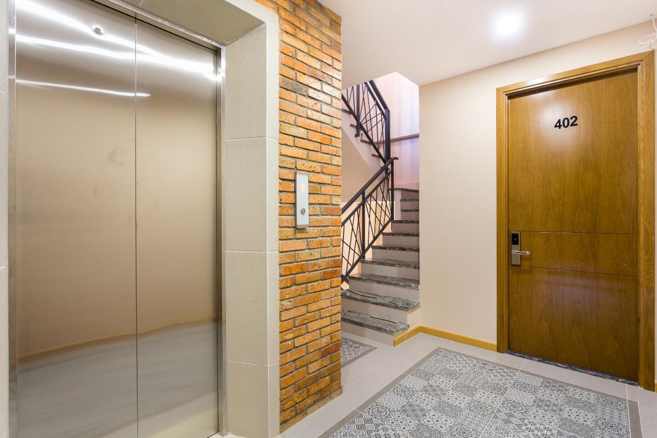 Oyo 138 Aparthotel 18 Ho Chi Minh-stad Buitenkant foto